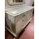 Comoda art deco pintada en blanco roto
