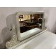 Comoda art deco pintada en blanco roto