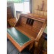 Comoda secreter antigua con formas y marqueteria