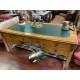 Mesa despacho antigua estilo imperio con piel