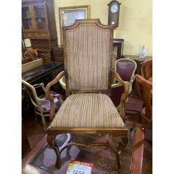 Sillon clasico con brazos tap rayas