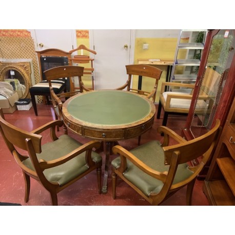 Mesa juego redonda sobre piel + 4 sillones