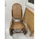 Mecedora tipo thonet rejilla