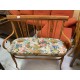 Banco tipo thonet con asiento rejilla