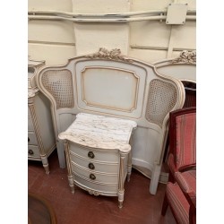 Cabecero rejilla 90cm + mesilla en blanco roto