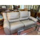 Sofa piel color topo con 2 relax electricos