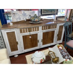 Aparador antiguo restaurado y decorado