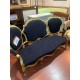 Sofa antiguo dorado tap chenilla negra