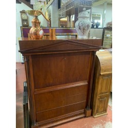 Mueble secreter con columnas madera de caoba