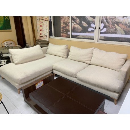Sofa 2 plazas con chaislonge base madera tap chenilla beige SKLUM