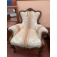 Butaca clasica madera vista tap rayas beige