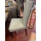 6 sillas asiento y respaldo tapizado beige con tachuelas