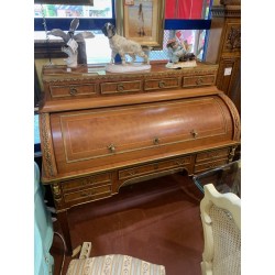Secreter estilo frances con bronces madera nogal