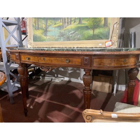 Consola antigua curva patas con talla tapa marmol verde