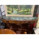 Consola antigua curva patas con talla tapa marmol verde