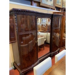 Armario antiguo en madera de nogal macizo con espejos