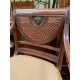 Silla clasica con brazos y rejilla tap amarillo