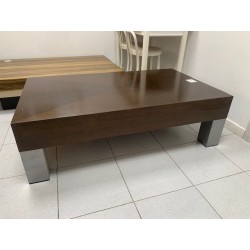 Mesa centro rectangular moderna tapa nogal oscuro patas metal